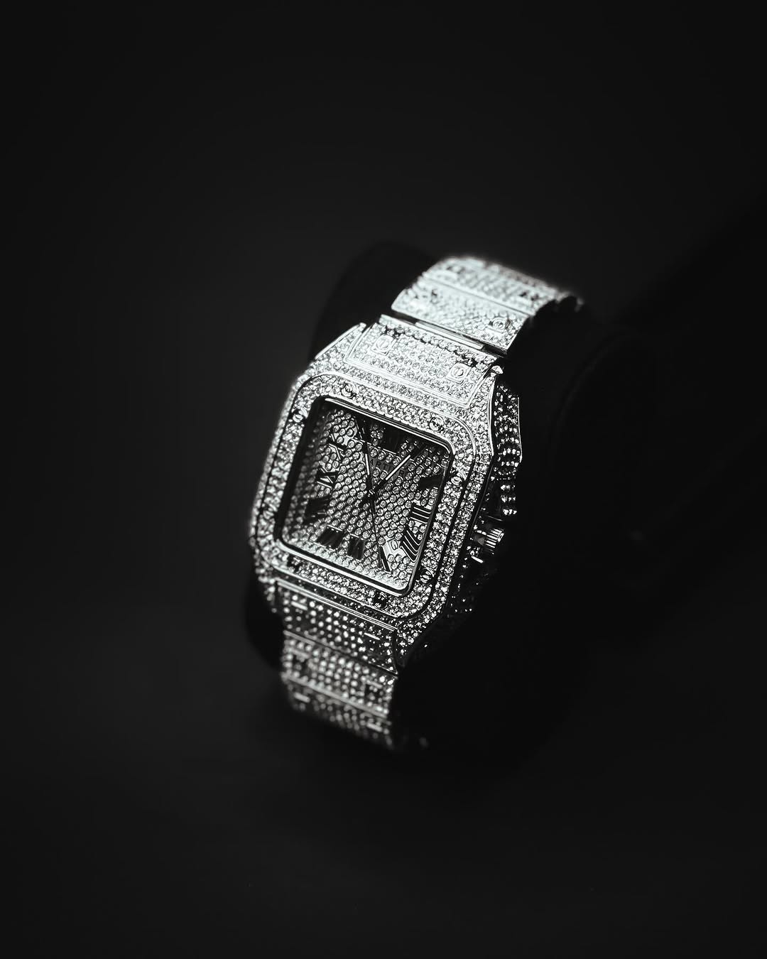 Original cartier Iced out watch (186 grams)